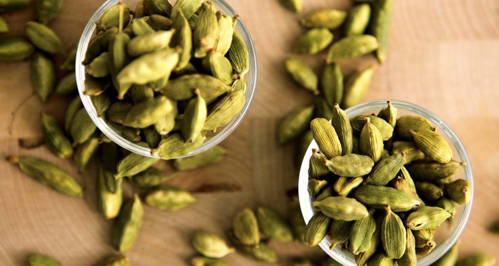 seasonal allergies_How to help your liver keep up_Herbal liver support_cardamom