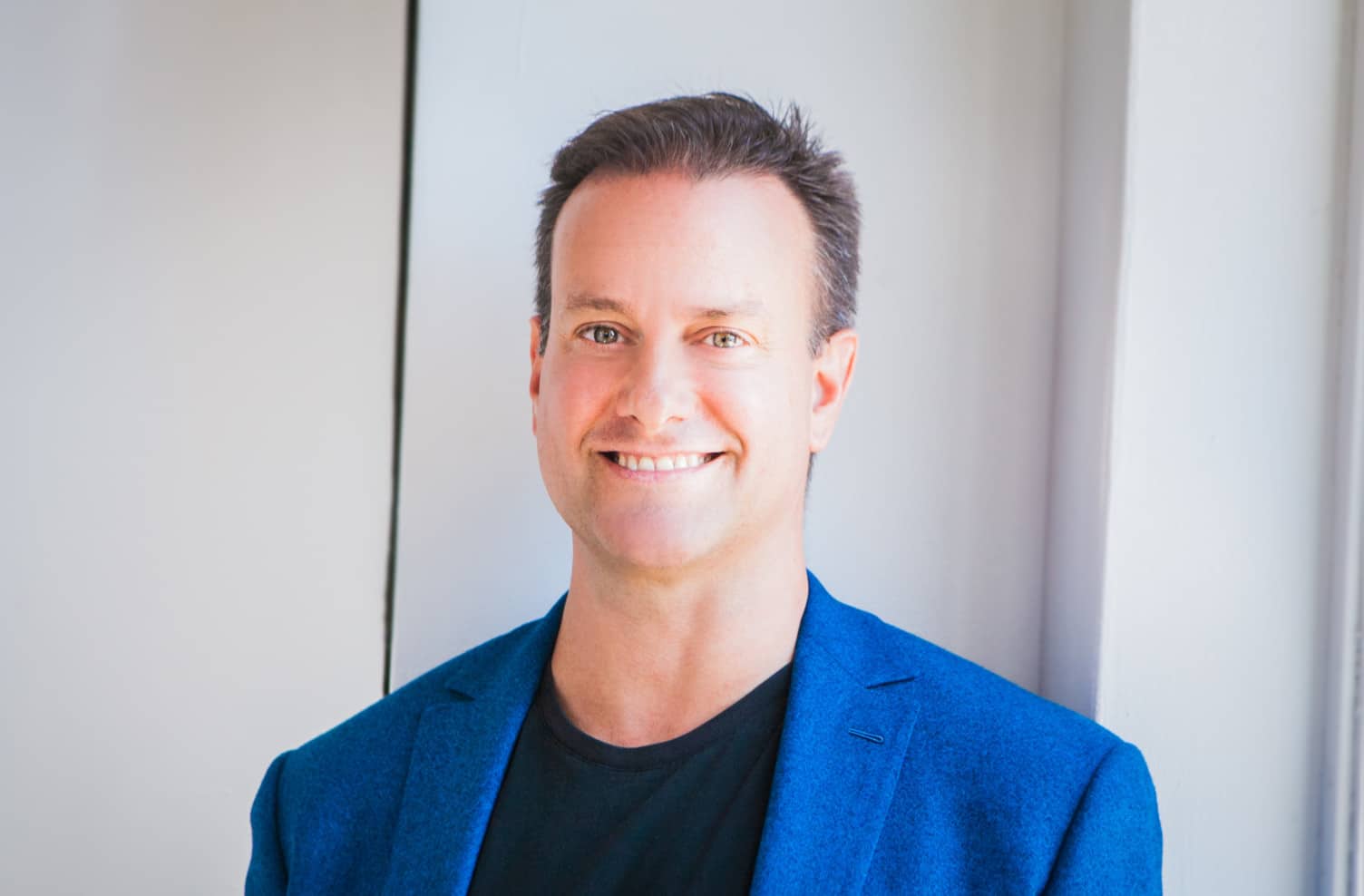 Guided Breathing, Gamma Brainwaves and Going Beyond Flow State – Dr. Greg Wells with Dave Asprey – #721