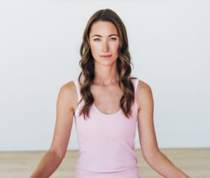 Free Your Breath and Your Body Follows – ‘Yoga Rebel’ Tara Stiles with Dave Asprey – #814