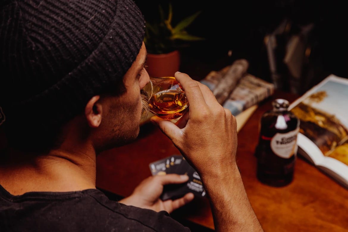 If You’re Under 40, Alcohol Makes You Weak—Even in Moderation
