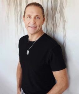 Dave Asprey Shares All Things ‘Smarter Not Harder’ – Interviewed by Rich Diviney – #1024