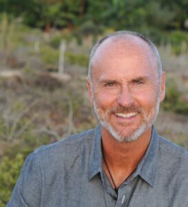 How to Navigate Mid-life Transitions as a Modern Elder – Chip Conley, MBA – #1045