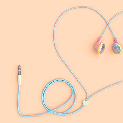 what is asmr - earbuds in shape of heart